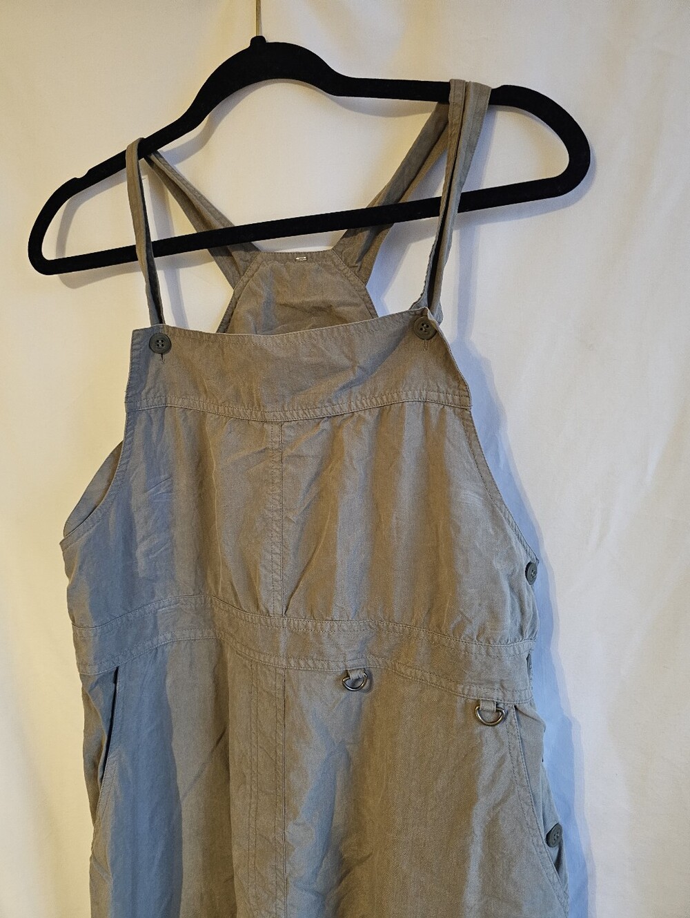 Carole Little tan cargo overalls Size 8 Medium Silk